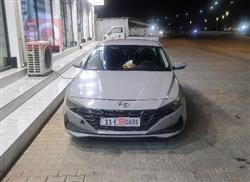 هیۆندای ئەلەنترا